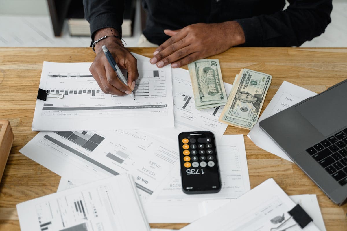 You Earn Six Figures in Manhattan and Still Feel Broke. Here's How to Dress Like You Don't. — bespoke and custom tailored suit buying guide by Nathan Tailors, the Hoi An custom tailor