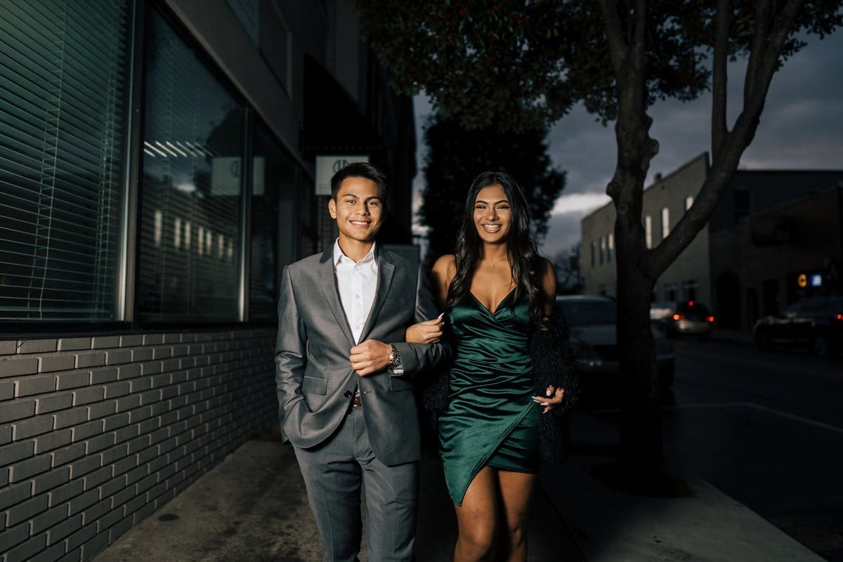 Prom couple with coordinated outfits