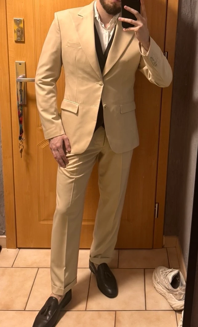 Suit made by Nathan Tailors and shipped to a customer in Poland